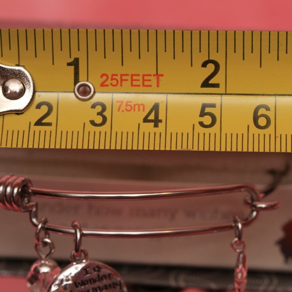 Winnie the Pooh Bracelet - Picture 4 of 5